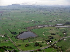 Rotopiko / Lake Serpentine, Waikato, May 2013