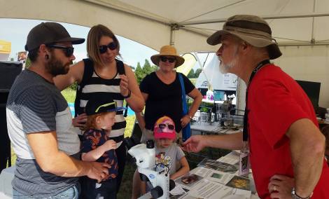 Sharing expertise on fungi